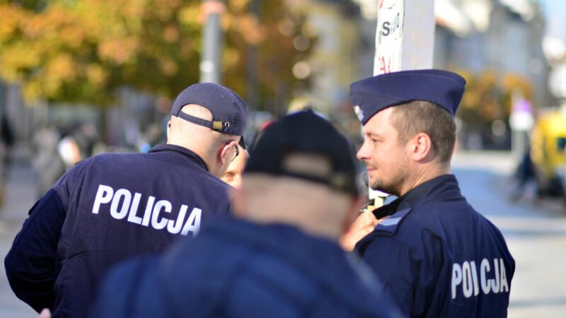 Zmiany kadrowe w Komendzie Powiatowej Policji: Nadkom. Robert Prokop przyjmuje nową funkcję
