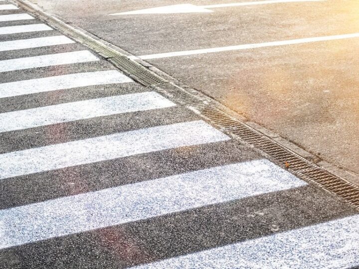 Bezpieczniejsze przejścia dla pieszych na ul. Armii Poznań po modernizacji