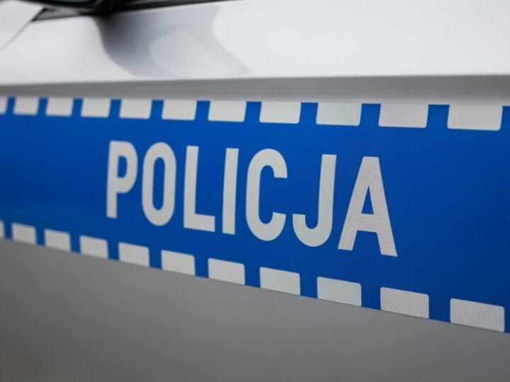 Kradzież ładowarki teleskopowej zakończona aresztowaniem sprawców