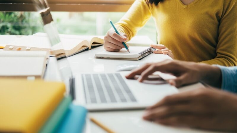 Zimowy konkurs plastyczny z Sierżantem Pyrkiem – pokaż swoją kreatywność!