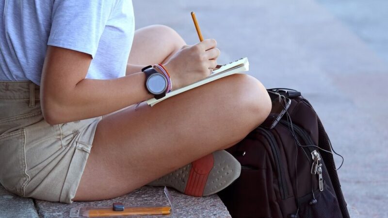 Powiat Wrzesiński stawia na rozwój cyfrowych kompetencji uczniów w latach 2025-2029