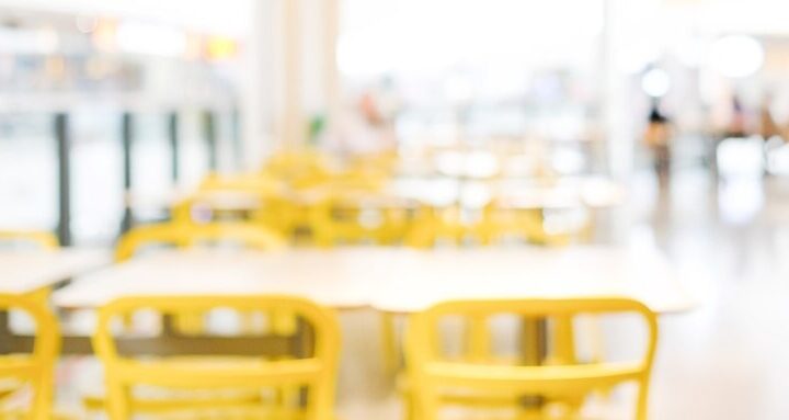 Wrzesińscy maturzyści kończą rok szkolny i odbierają nagrody za osiągnięcia