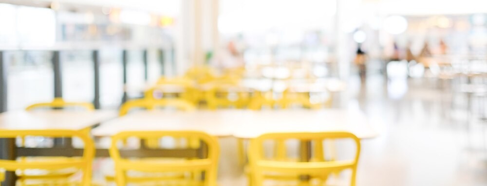 Wrzesińscy maturzyści kończą rok szkolny i odbierają nagrody za osiągnięcia