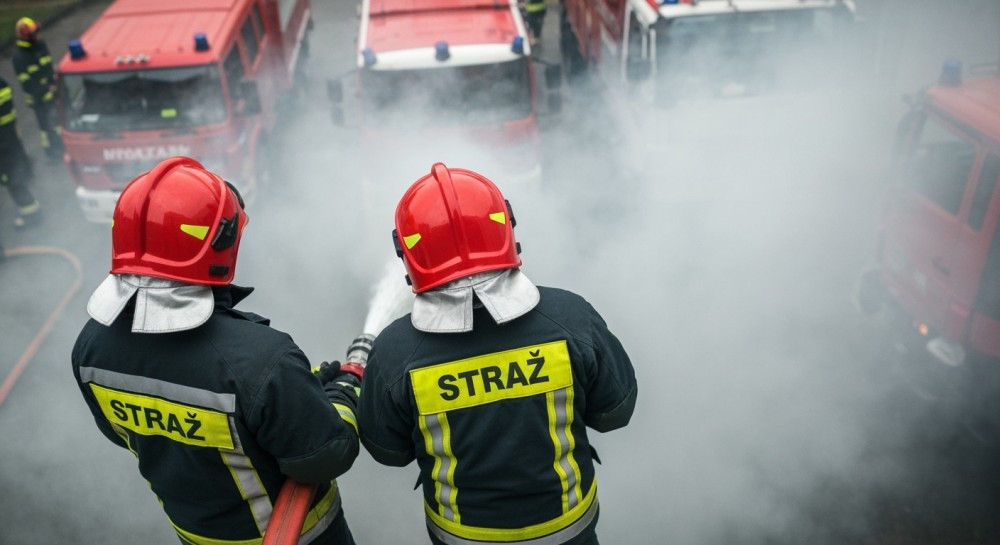 Pożar traw w Nekielce: OSP Nekla podejmuje akcję ratunkową