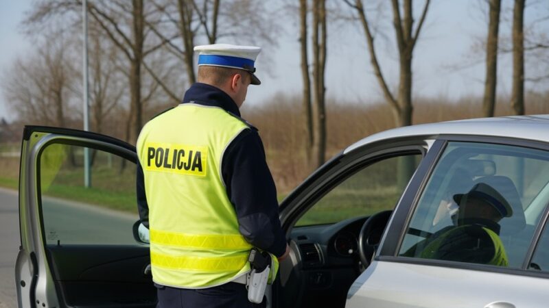 Pędził 103 km/h w obszarze zabudowanym i stracił prawo jazdy na 3 miesiące
